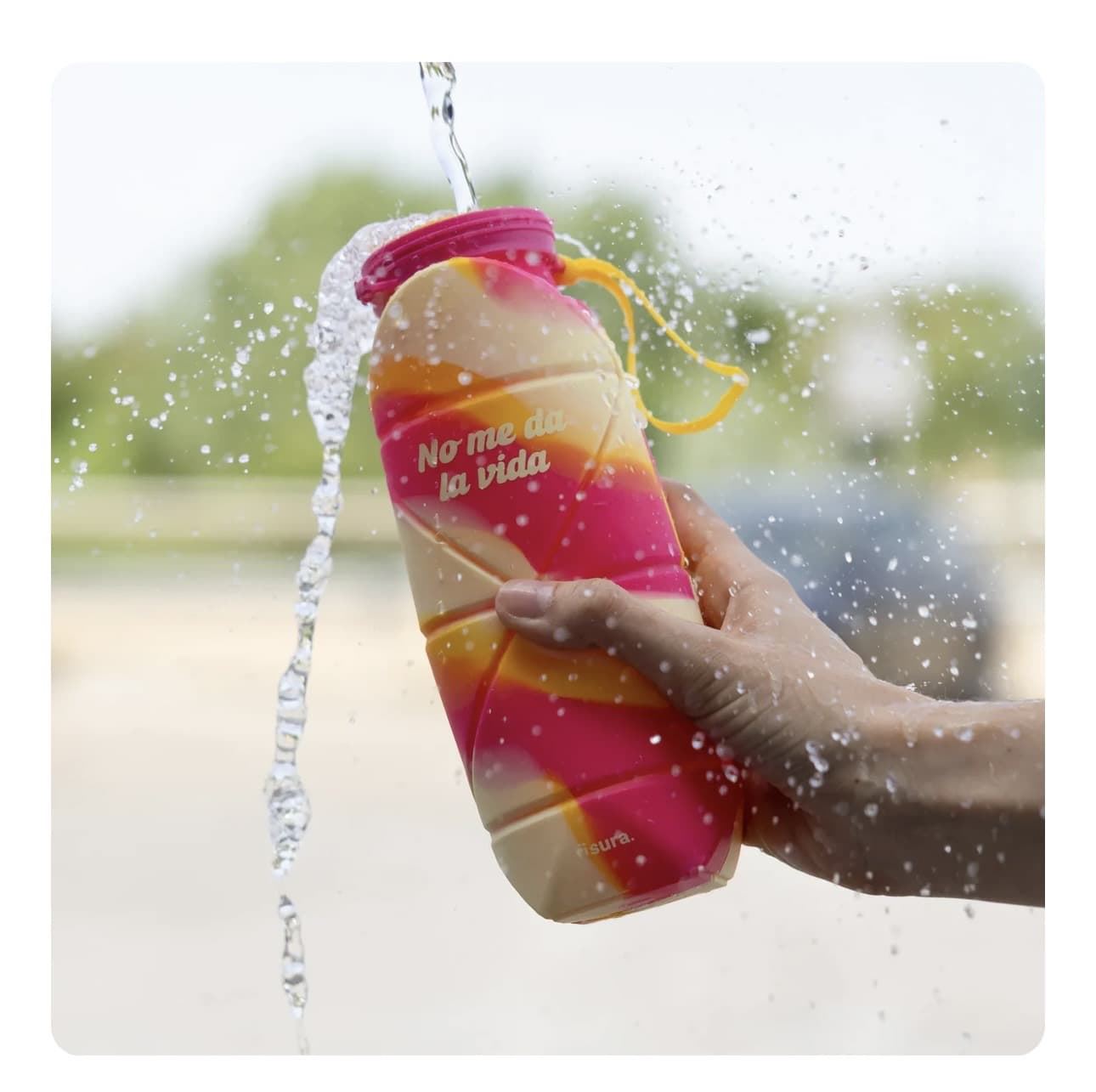 BOTELLA PLEGABLE “NO ME DA LA VIDA” FISURA - Imagen 2