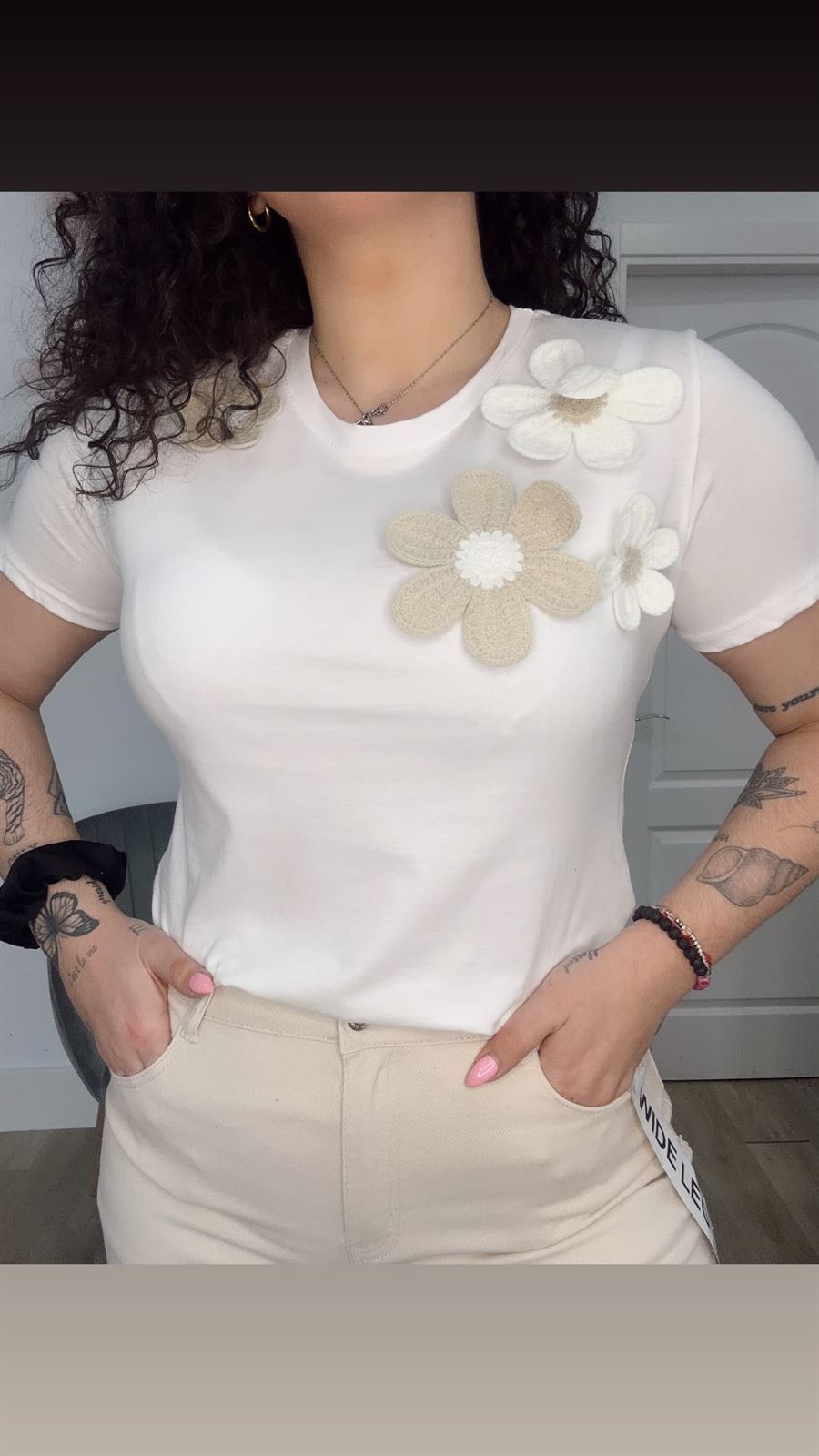 CAMISETA FLOR - Imagen 1