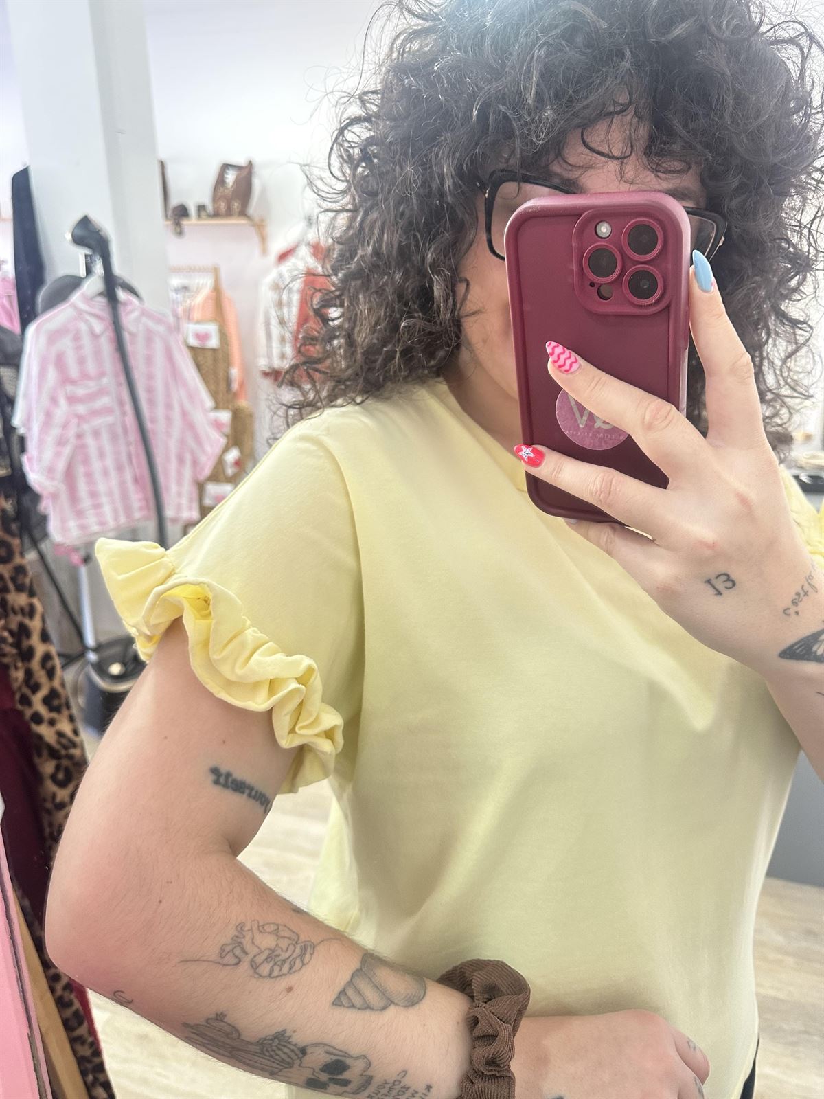 CAMISETA VOLANTE AMARILLO - Imagen 4