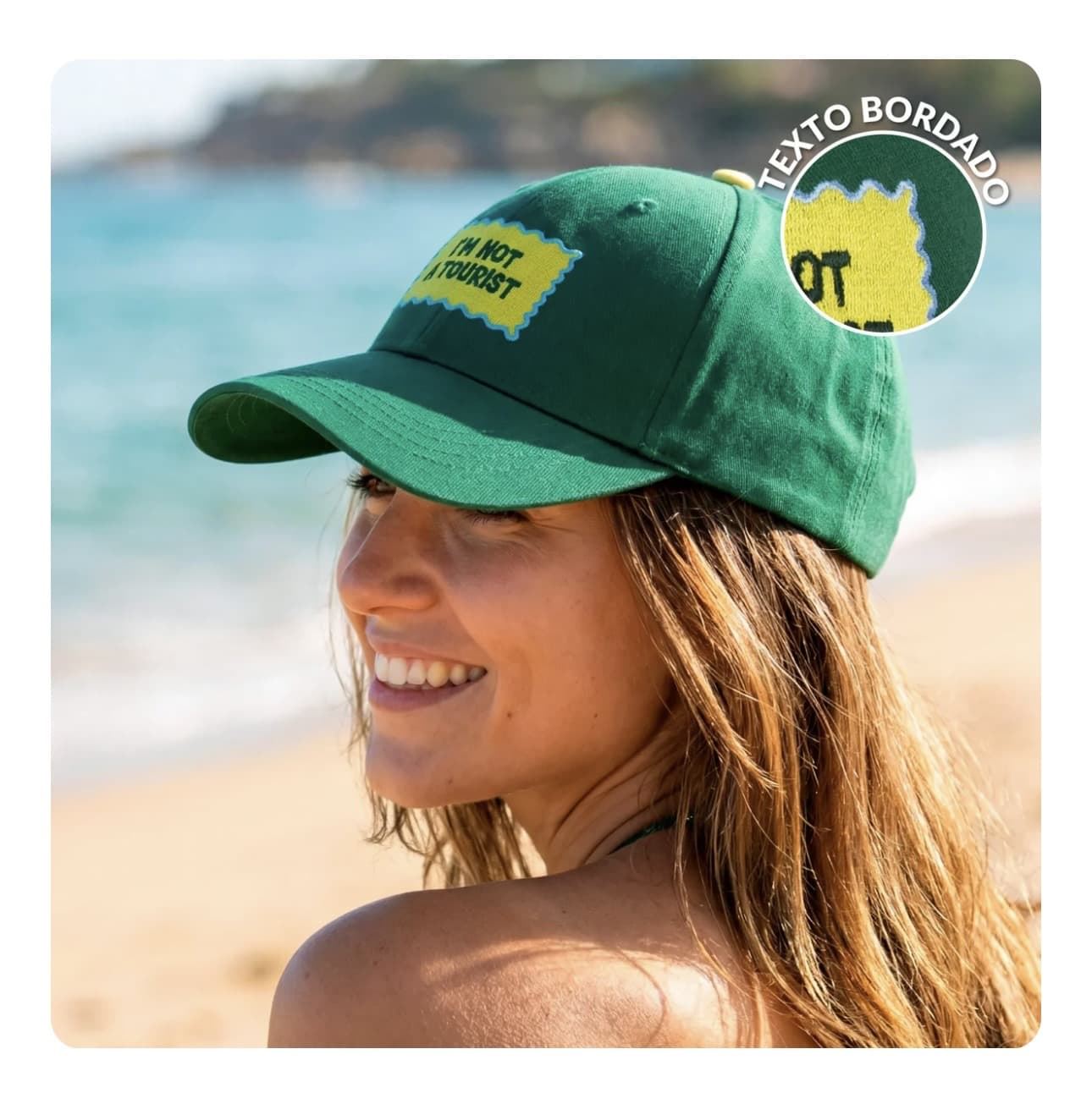 GORRA “I’M NOT A TOURIST” FISURA - Imagen 3