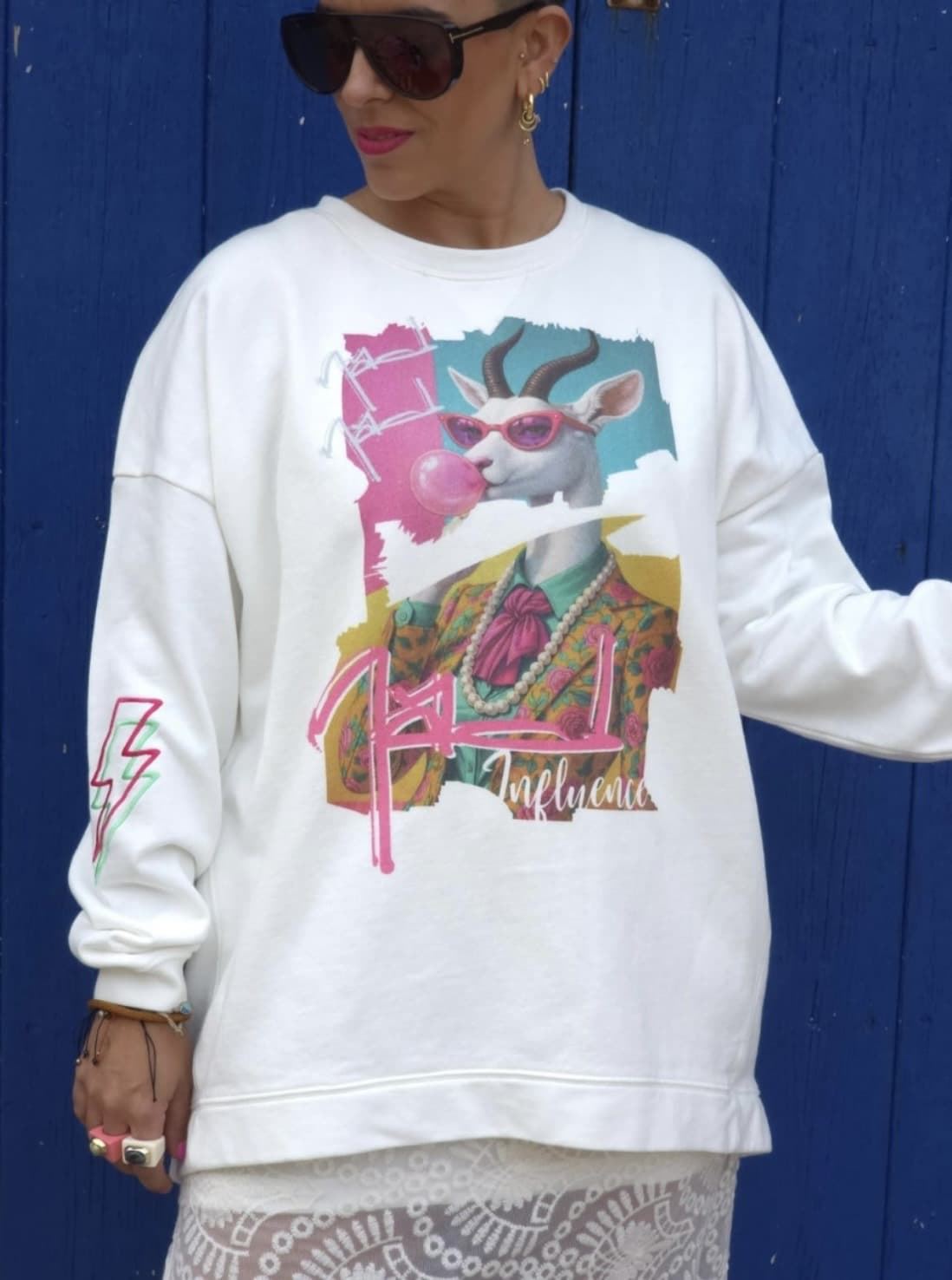 SUDADERA CABRA MAD INFLUENCE - Imagen 1