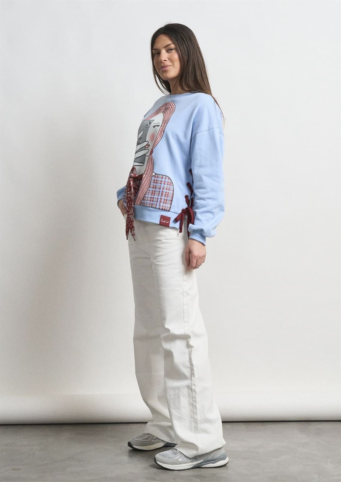 SUDADERA SELFIE ANABEL LEE - Imagen 6