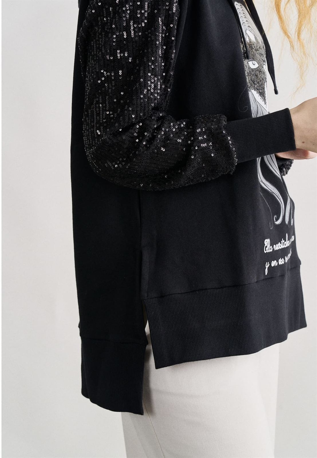 SUDADERA SUPERHEROÍNA ANABEL LEE - Imagen 10