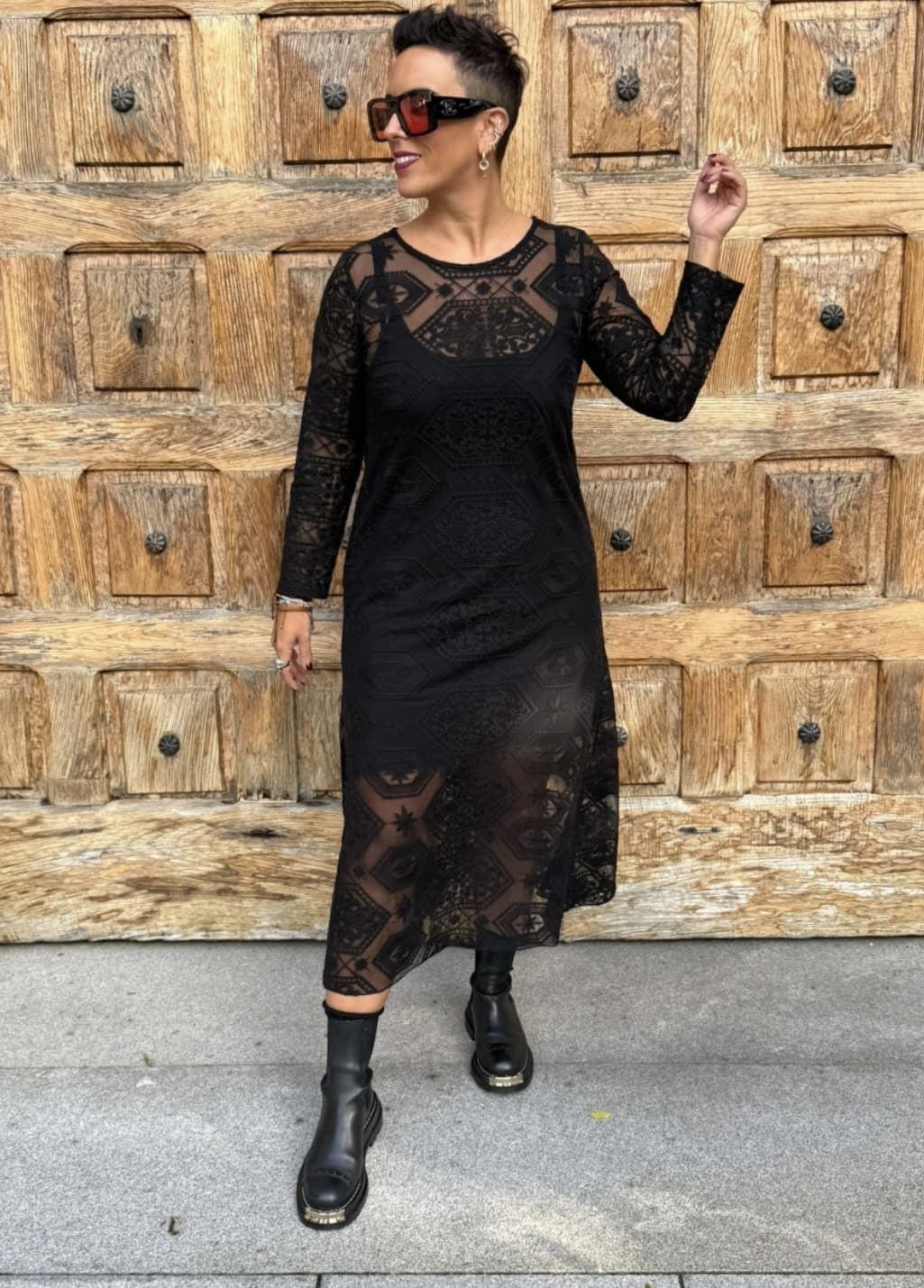 VESTIDO ENCAJE EVASÉ MAD INFLUENCE - Imagen 1