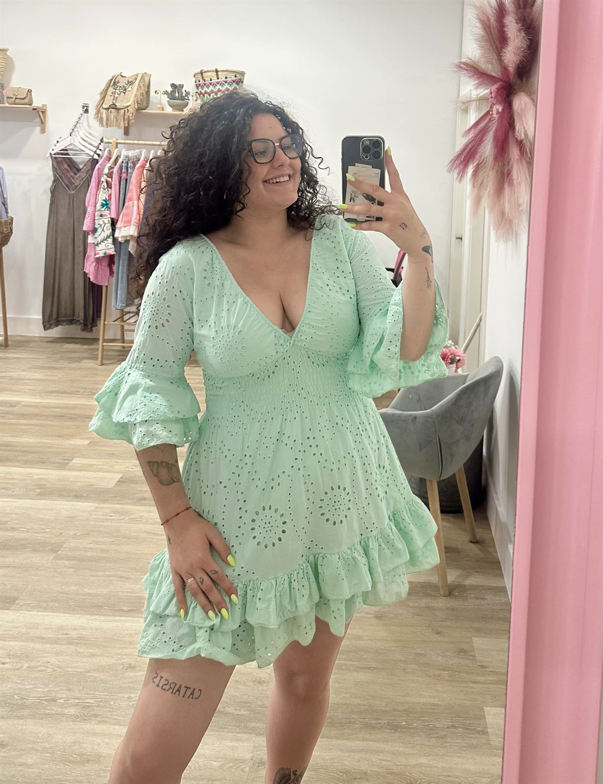 VESTIDO ESCOTE VERDE AGUA - Imagen 1