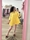 VESTIDO TROQUELADO AMARILLO - Imagen 2